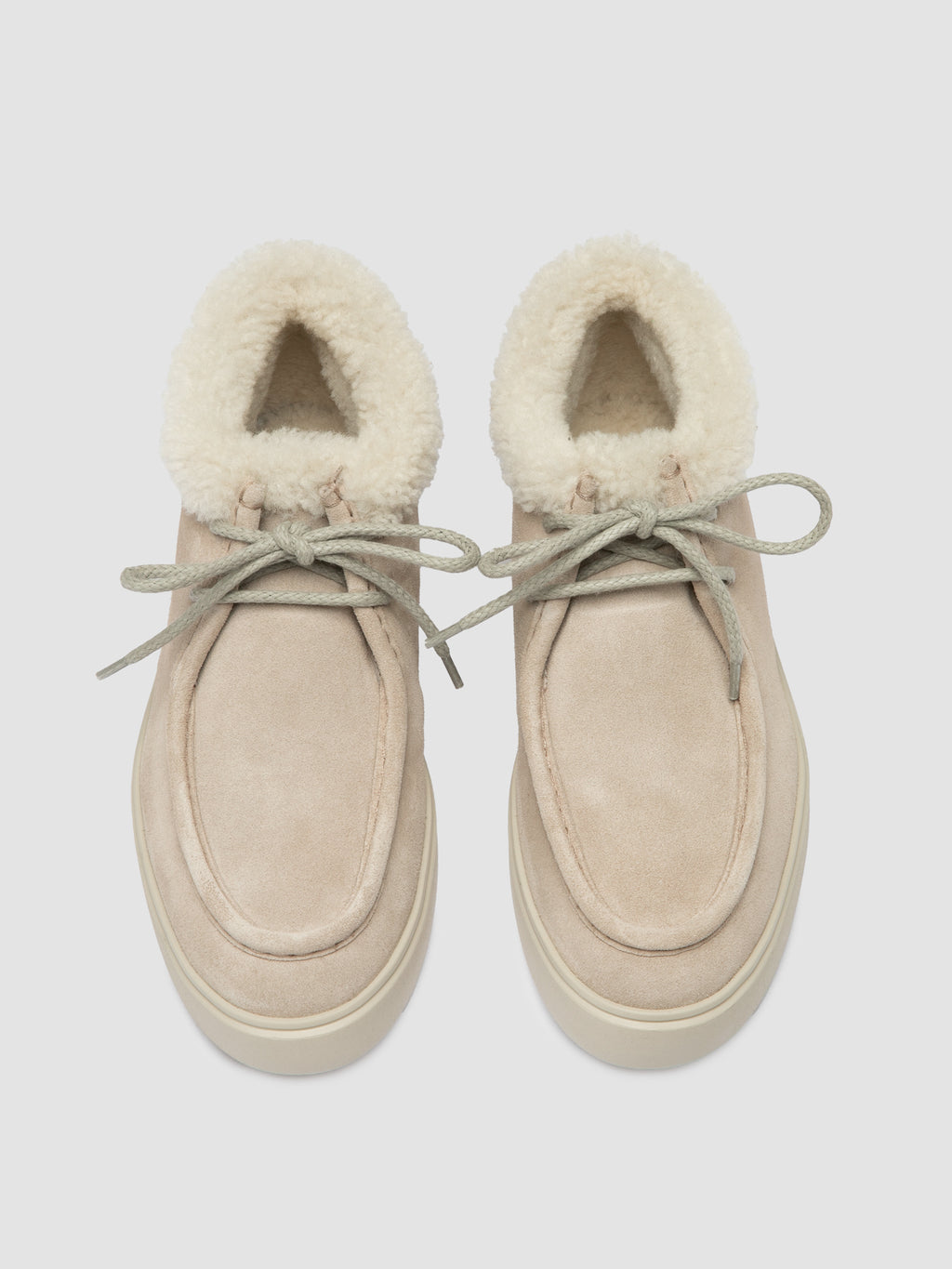FRAME 110 - Beige Suede Chukka Boots