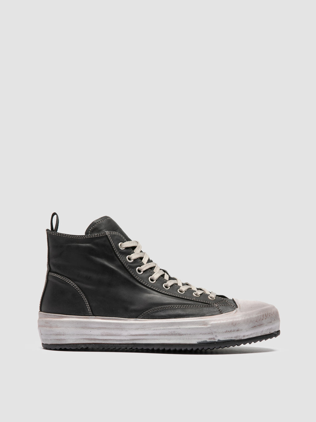 MES DD 002 - Black Leather Sneakers