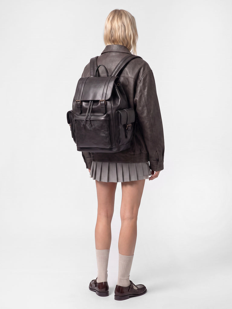 BOSTONIAN 003 - Black Leather Backpack