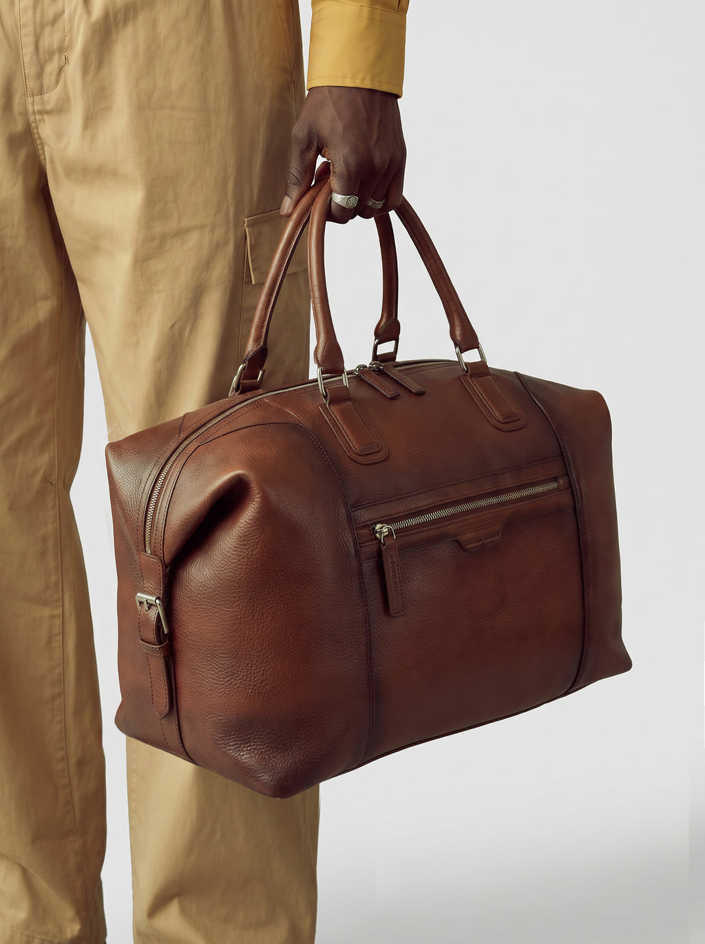 JULES 006 - Borsa da Viaggio in Pelle Marrone - image 2,side view