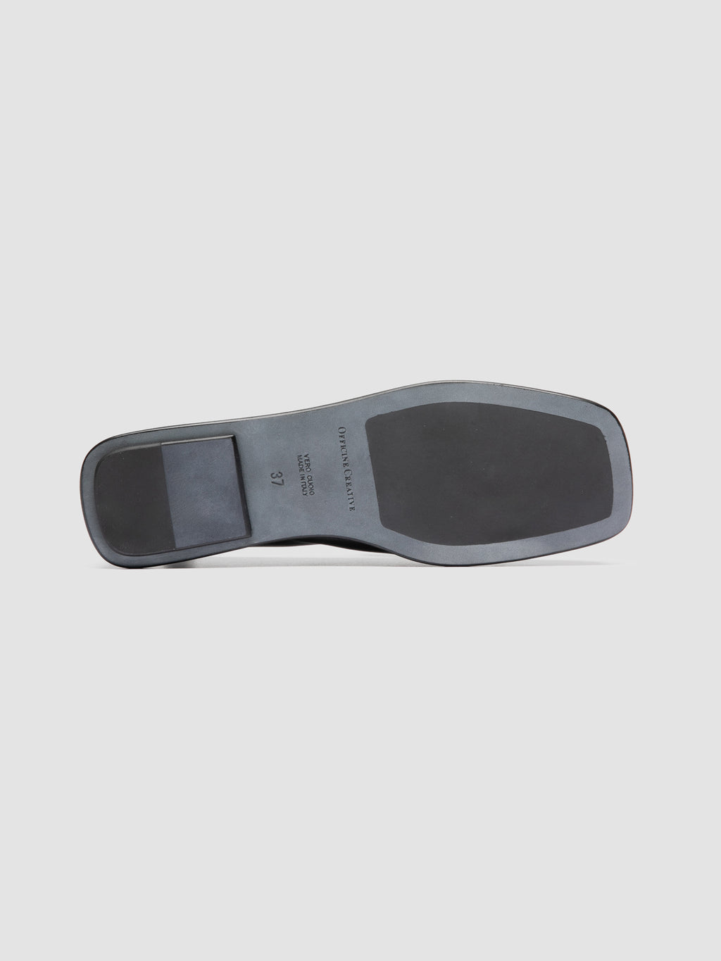 CLOVER 005_W - Schwarze Pennyloafer aus Leder - image 5,side view