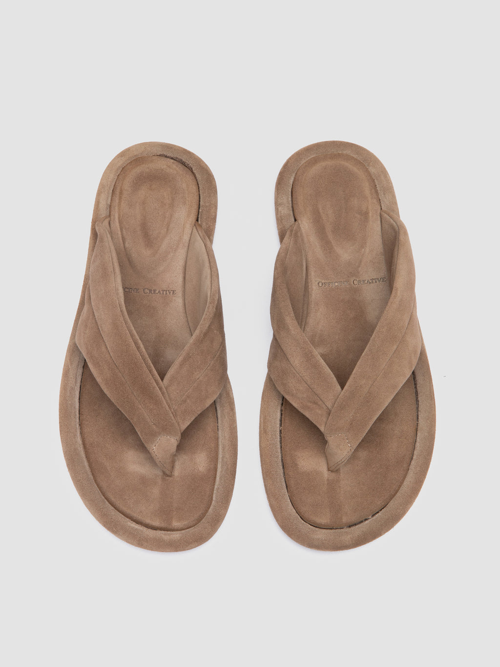 ESTENS 112 - Taupefarbene Zehenstegsandalen aus Wildleder - image 2,side view