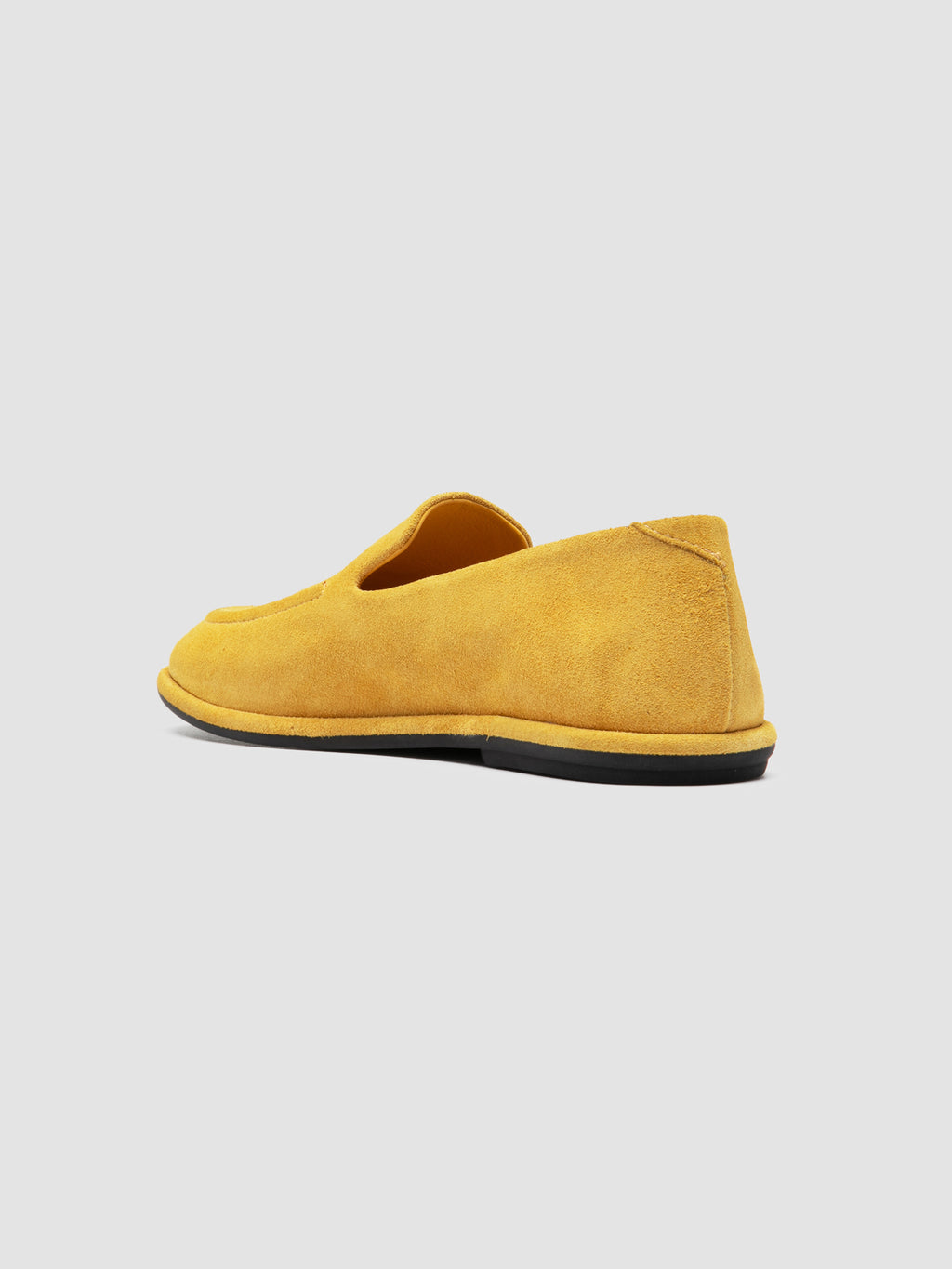MIENNE 101 - Loafer aus gelbem Wildleder - image 4,side view