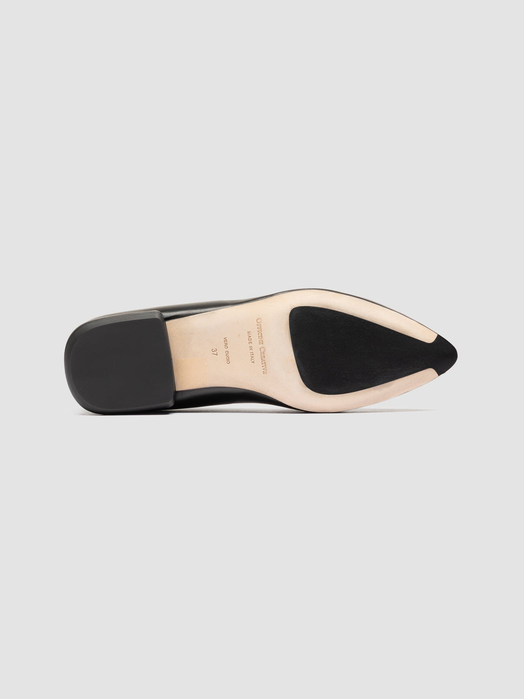 SUE 009 - Mocassini Penny in Pelle Nera - image 5,side view