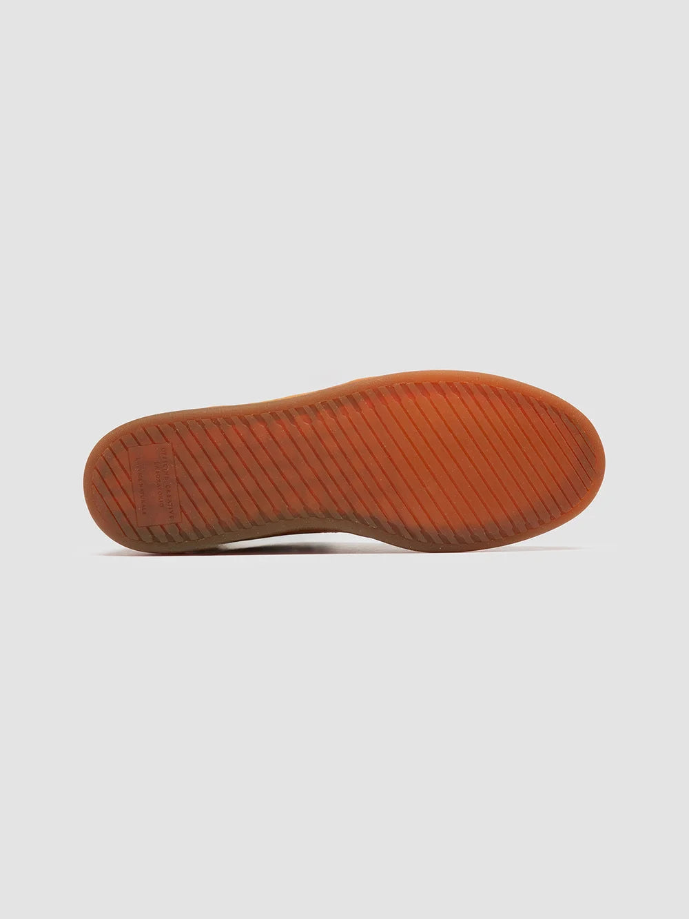 ASSET 001 - Braune Sneakers aus Wildleder - image 5,side view