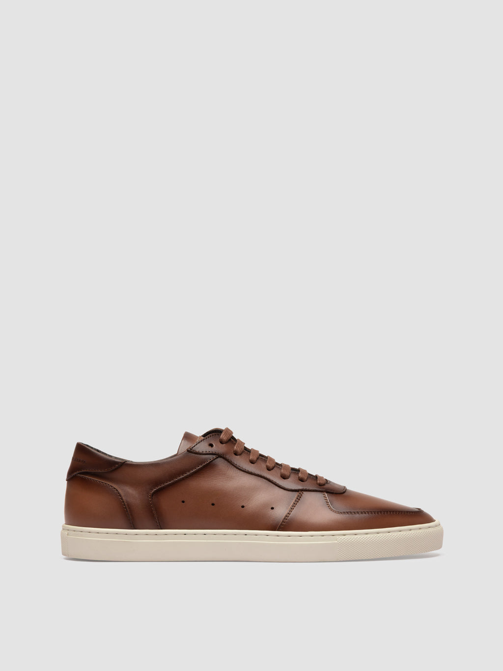 SISSO 001 - Sneaker Basse in Pelle Marrone - image 1,side view