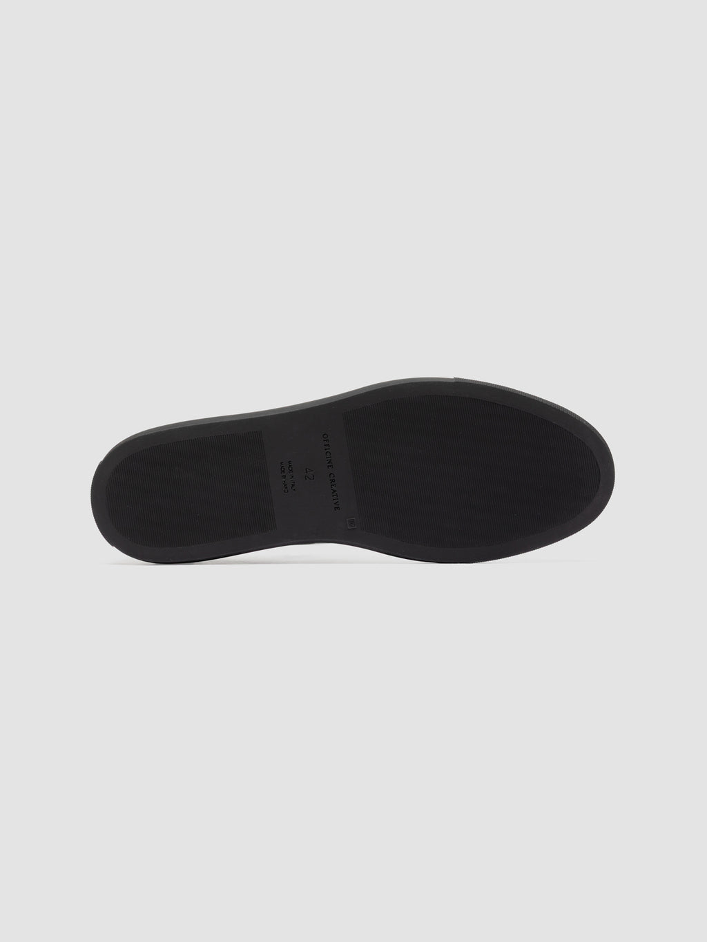 SISSO 001 - Sneakers Basse in Pelle Nera - image 5,side view