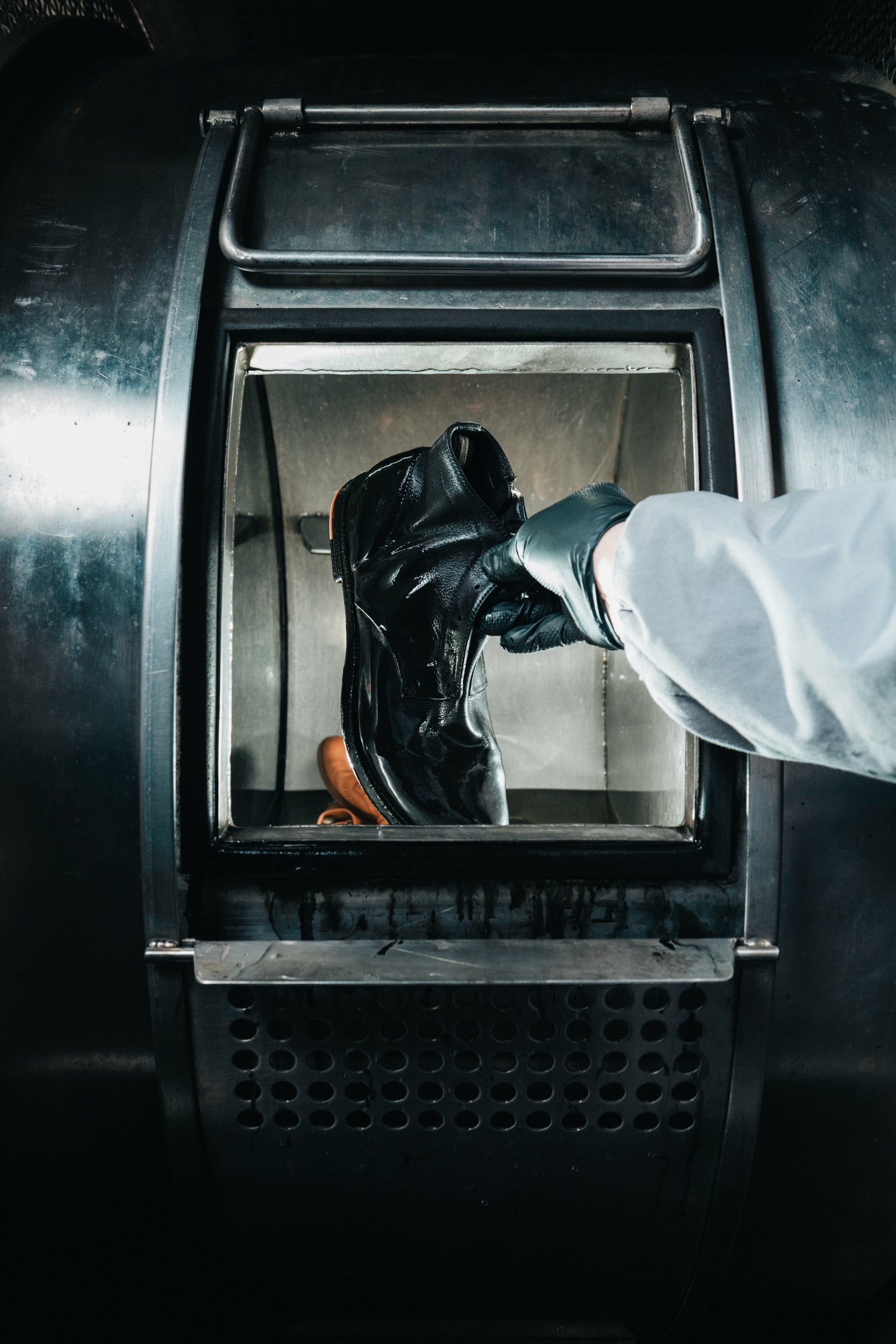 Officine Creative: Calzature e accessori artigianali