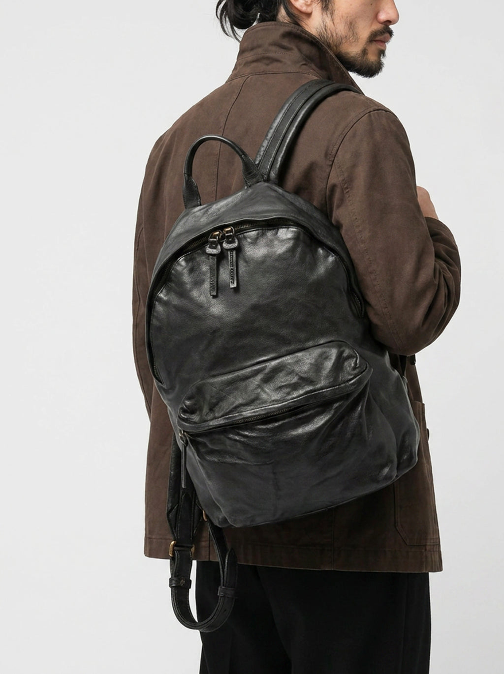OC PACK 004 - Zaino in Pelle Nera - image 2,side view