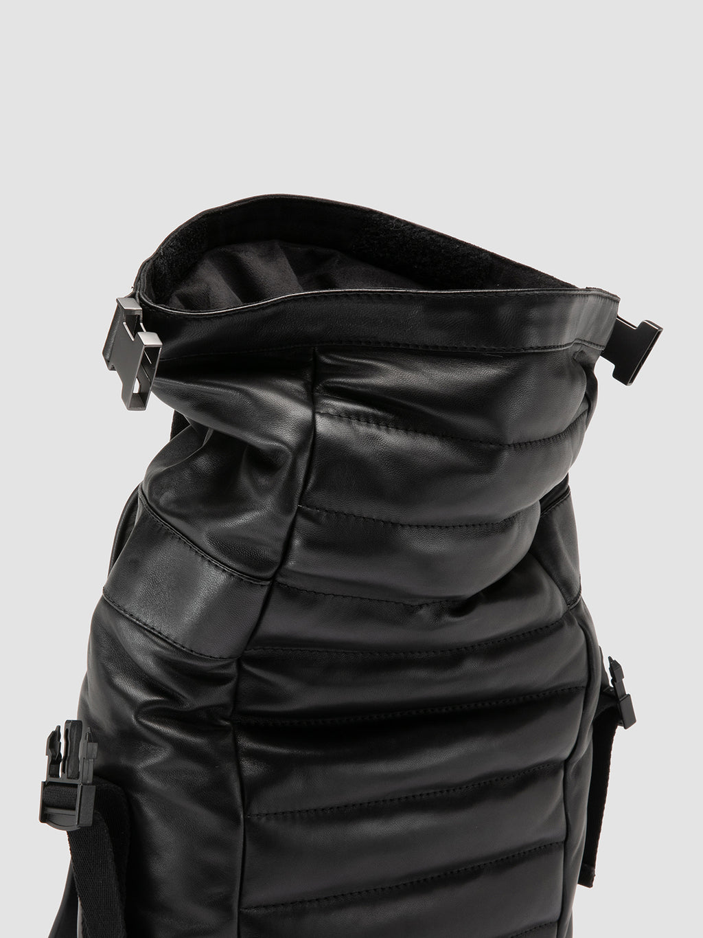 PLEASURE 001 - Black Leather Backpack Officine Creative - 6