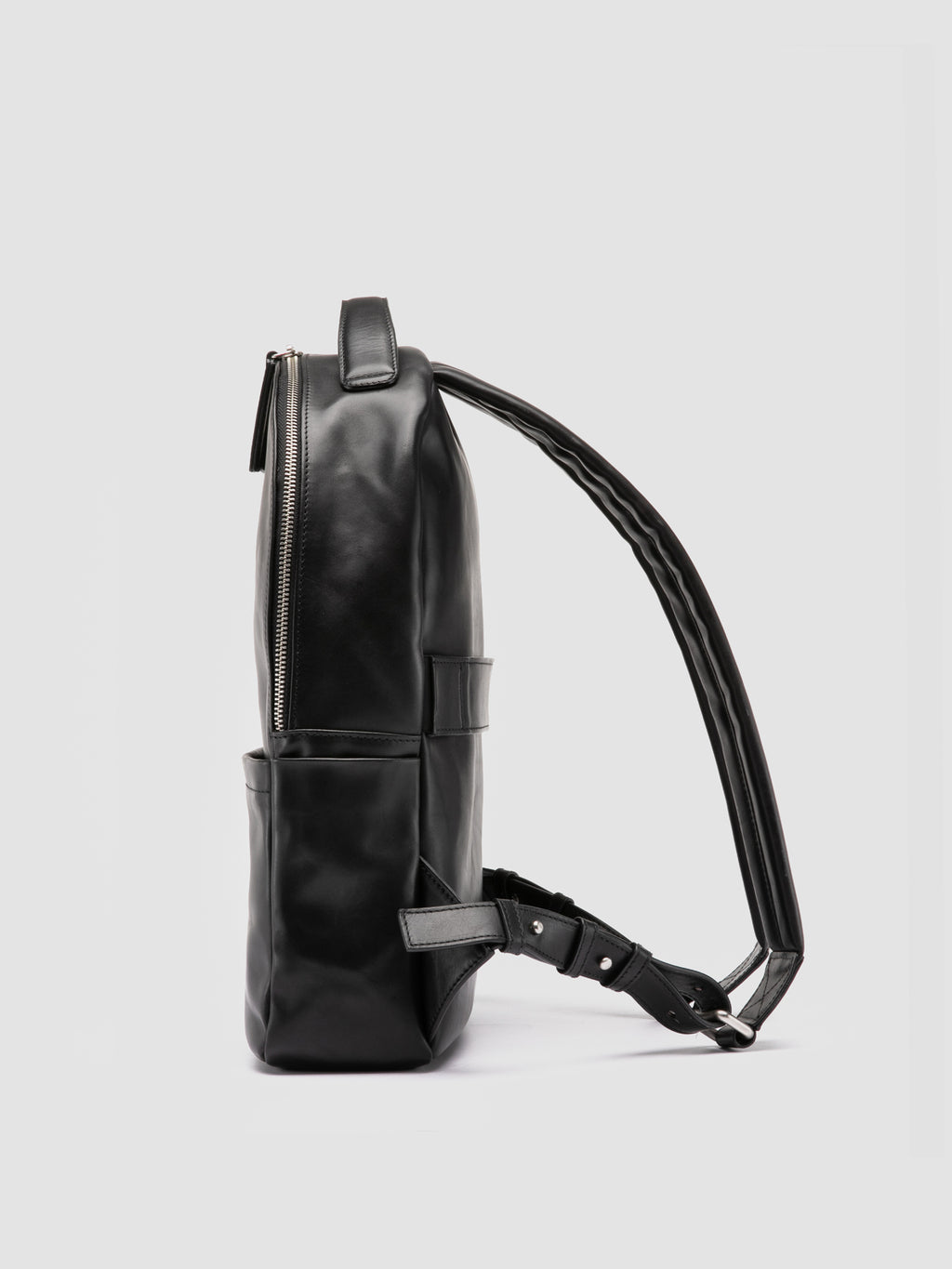QUENTIN 020 - Zaino in Pelle Nera - image 5,side view