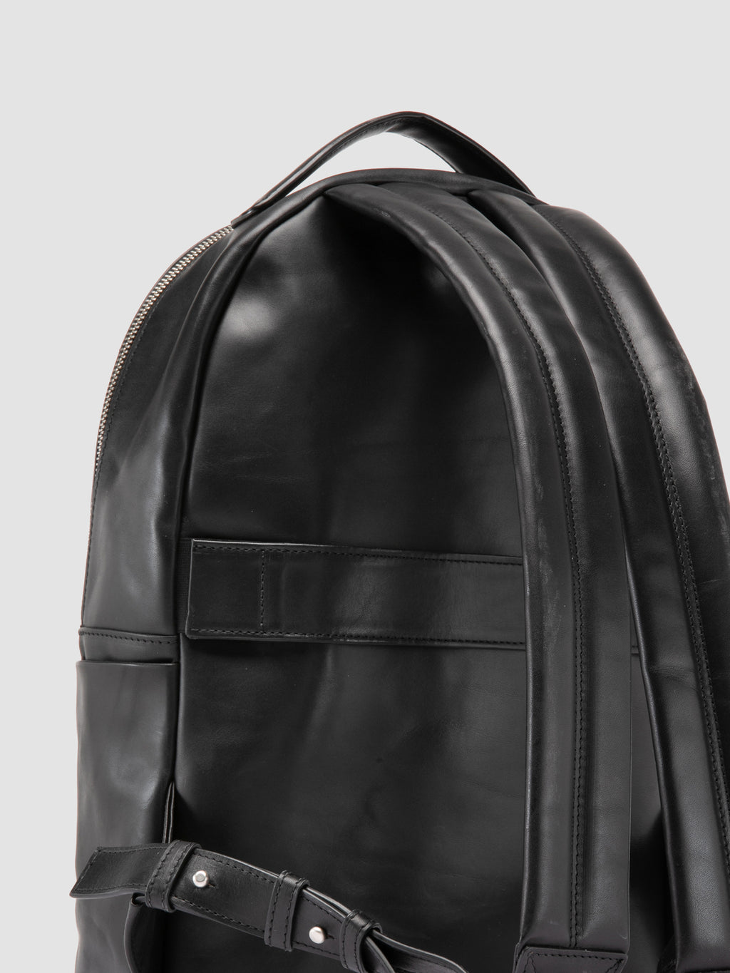 QUENTIN 020 - Zaino in Pelle Nera - image 6,side view