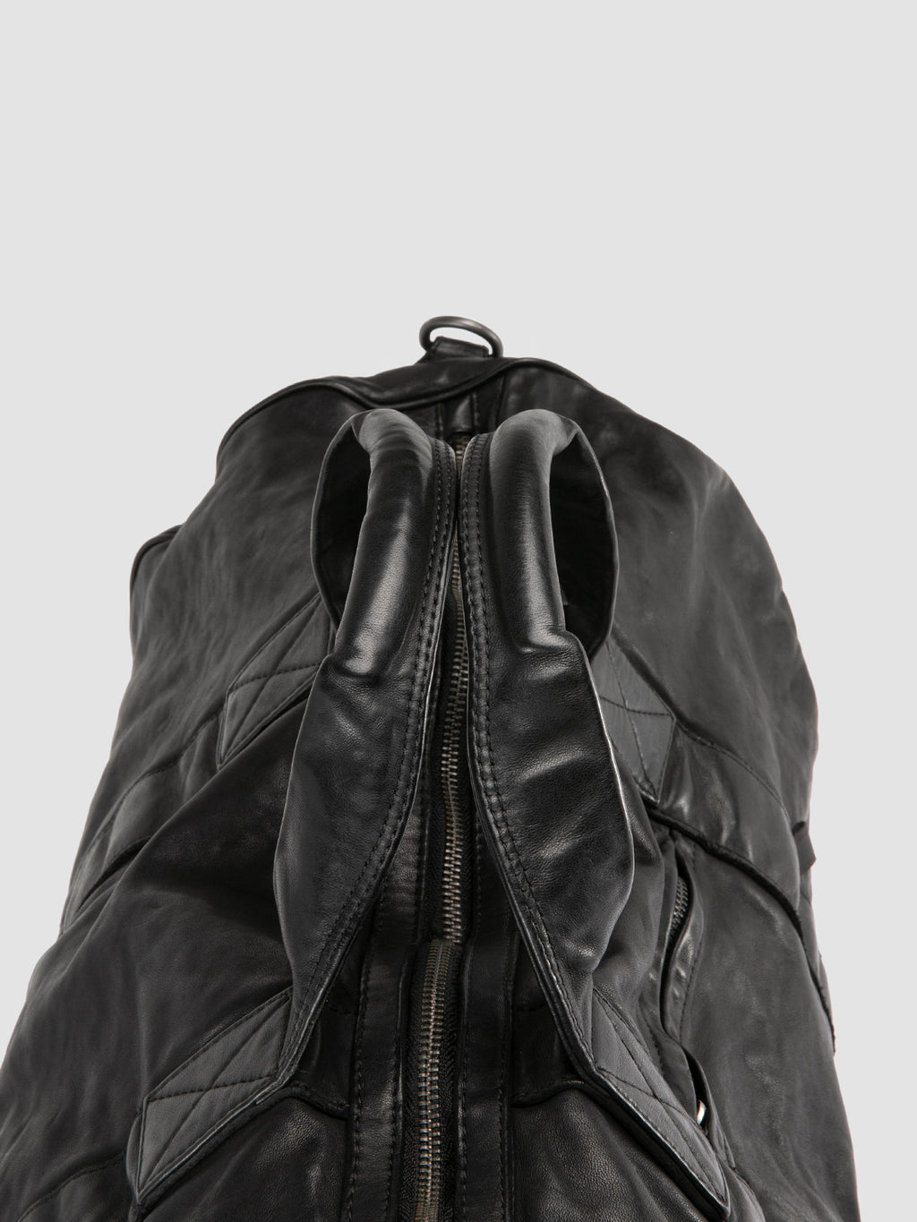 RECRUIT 016 - Black Leather Travel Bag