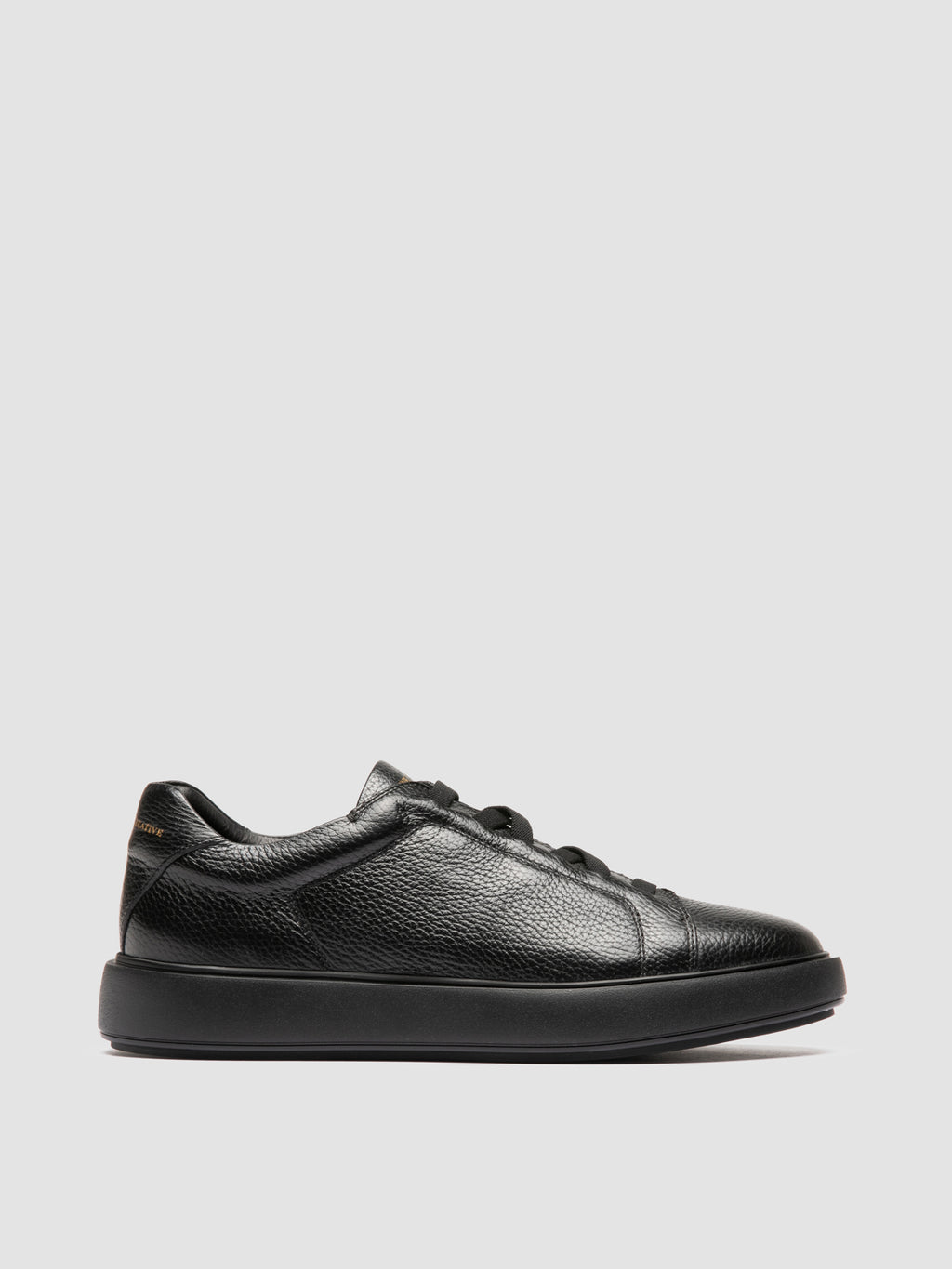 SLOUCH 001 - Black Leather Sneakers