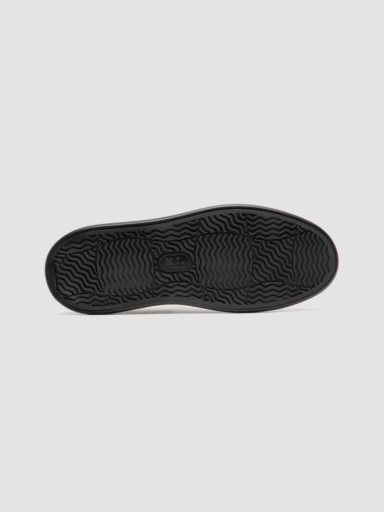 SLOUCH 001 - Black Leather Sneakers