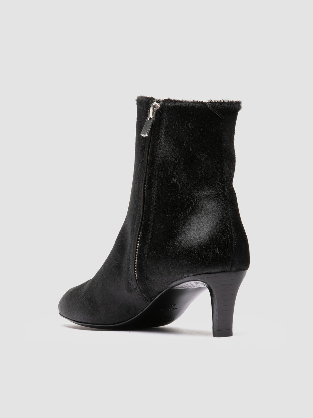 SUZY 008 - Black Leather Zipped Boots